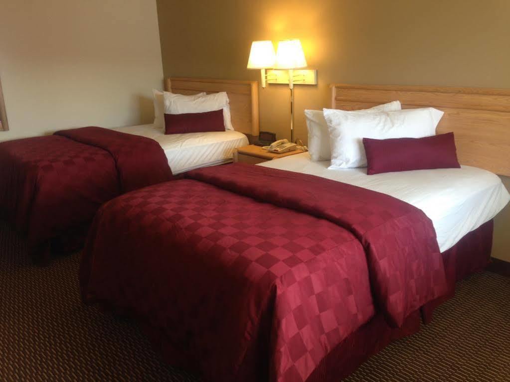 Deluxe Inn & Suites Junction City Exteriör bild